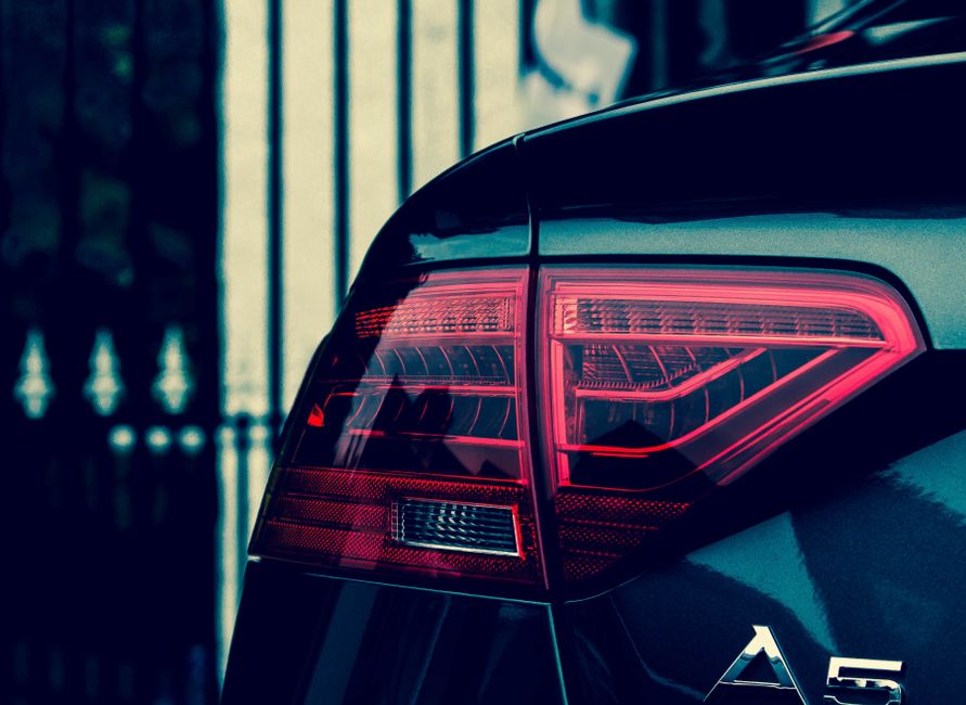 How to Fix Failing Audi A5 Xenon DRLs (2017-2020) – Light Guide & LED Board Replacement