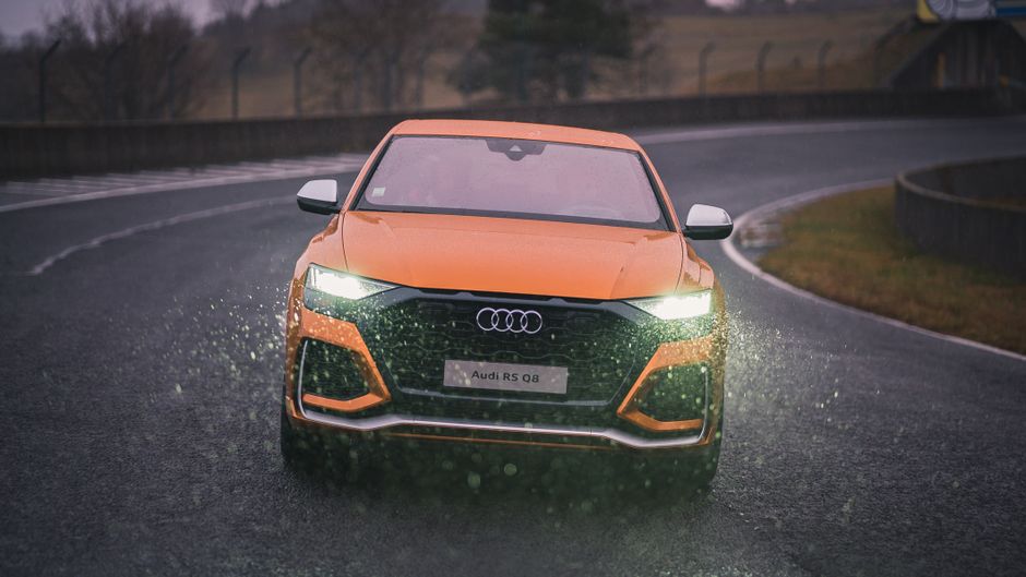 Audi Q8 DRL Not Working? How to Fix Faded or Dead Daytime Running Lights (2019-2023)