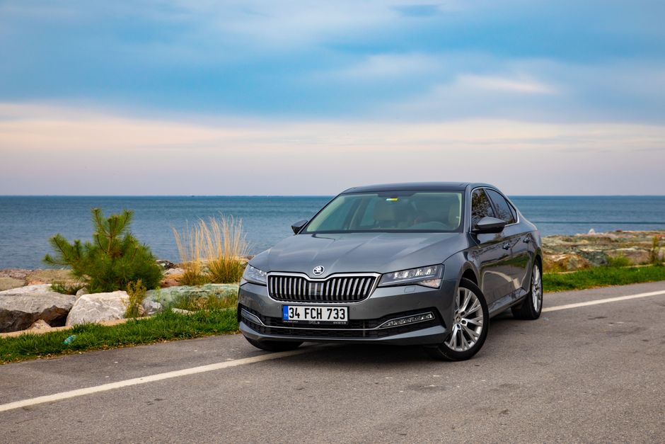 How Much Does It Cost to Fix Skoda Superb DRLs? (2016-2018)