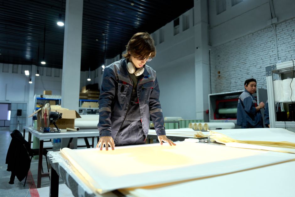 5 Critical Quality Checks Before You Commit to a Bulk Lighting Parts Order